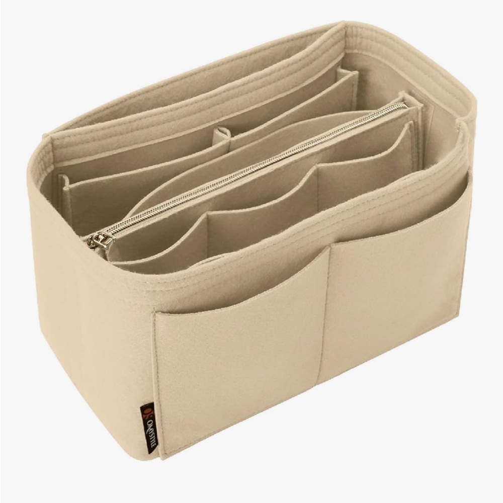 •OMYSTYLE•BNWT BEIGE FELT PURSE INSERT ORGANIZER SIZE MEDIUM 9.6" x 5.1" x 5.9"